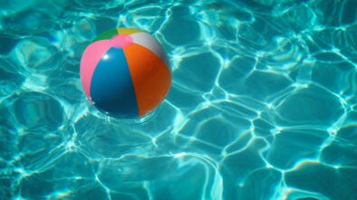 Čistý bazén po celé léto lze mít i bez námahy!